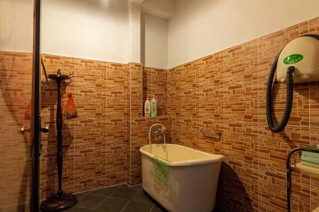New Granny Cozy House Georgetown 2-6Pax Villa Екстериор снимка